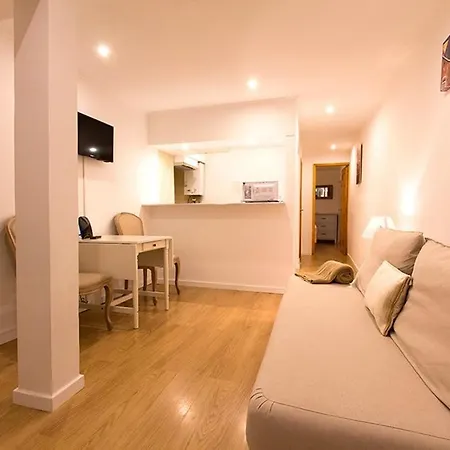 Апартаменты Cosy Chiado By Homing Лиссабон